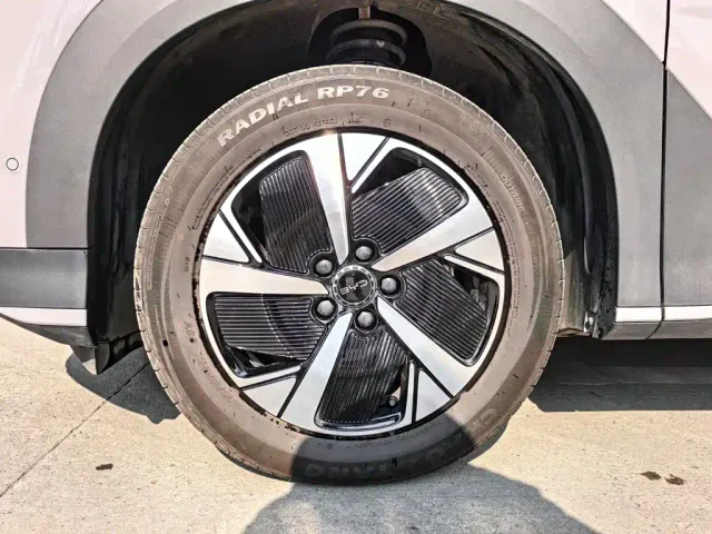 BYD Sealion 05 EV — Фото автомобиля 13