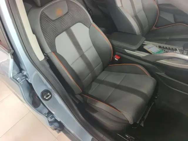 Geely Binyue — Фото автомобиля 24