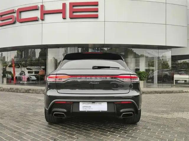 Porsche Macan — Фото автомобиля 13