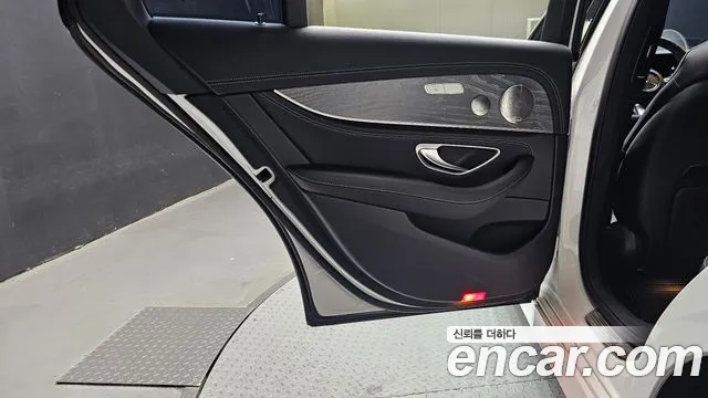 Mercedes-Benz E-Class E-класс W213 — Фото автомобиля 21