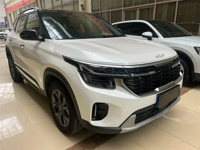 Kia Seltos — Фото автомобиля 3