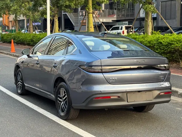 BYD Seal 05 DM-i — Фото автомобиля 7