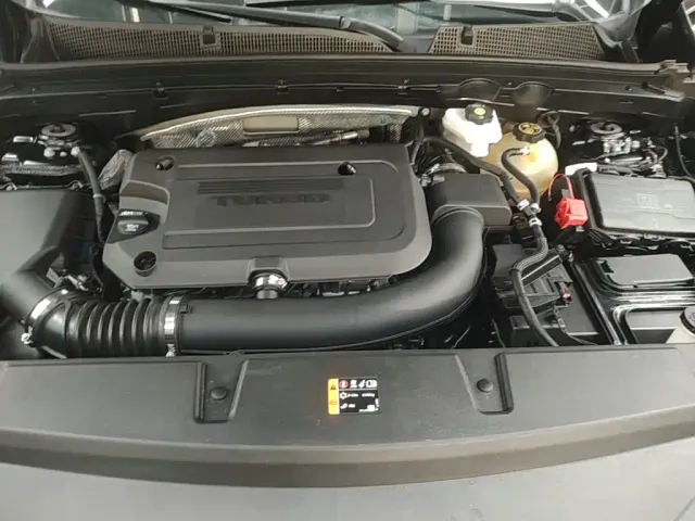 Buick Envision Plus — Фото автомобиля 19