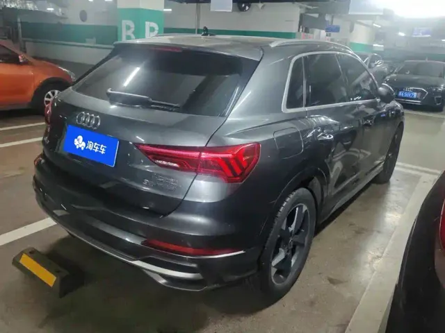 Audi Q3 — Фото автомобиля 3