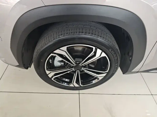 Geely Galaxy L7 — Фото автомобиля 19