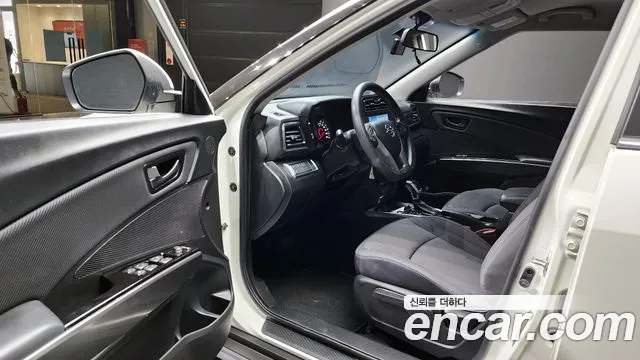 KG_Mobility_Ssangyong TIBOLI Very New Tivoli Бензин 1.5 2WD — Фото автомобиля 11