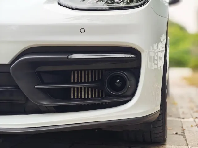 Porsche Panamera — Фото автомобиля 4