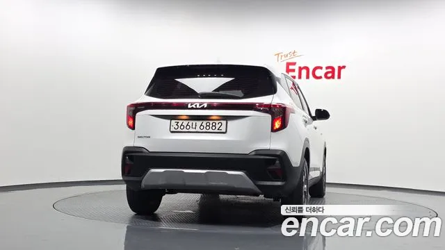 Kia Seltos New — Фото автомобиля 4