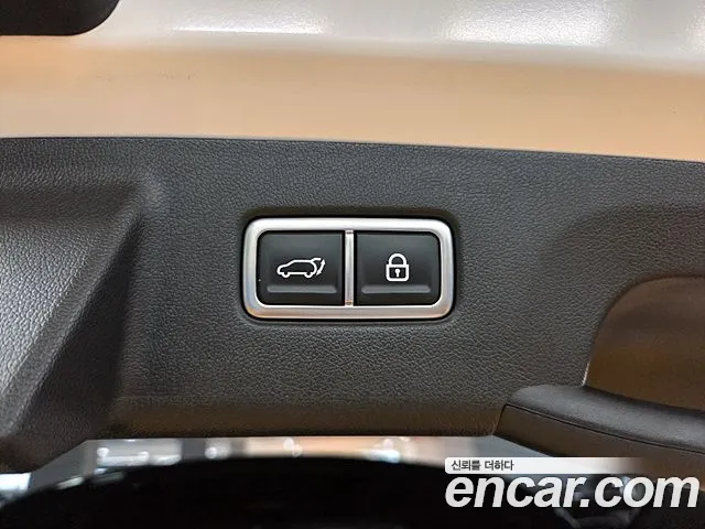 Kia Sorento Sorento 4-е поколение Бензин 2.5T 2WD — Фото автомобиля 17