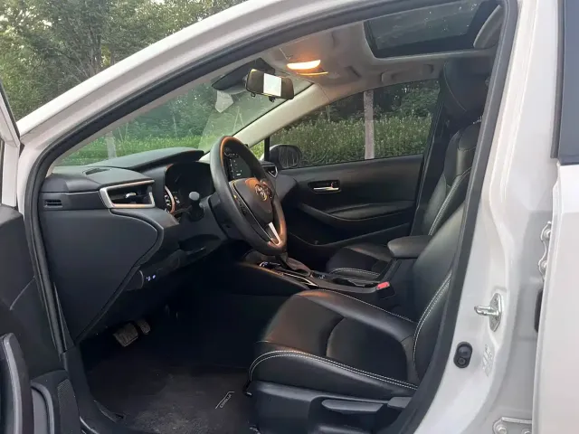 Toyota Corolla — Фото автомобиля 7