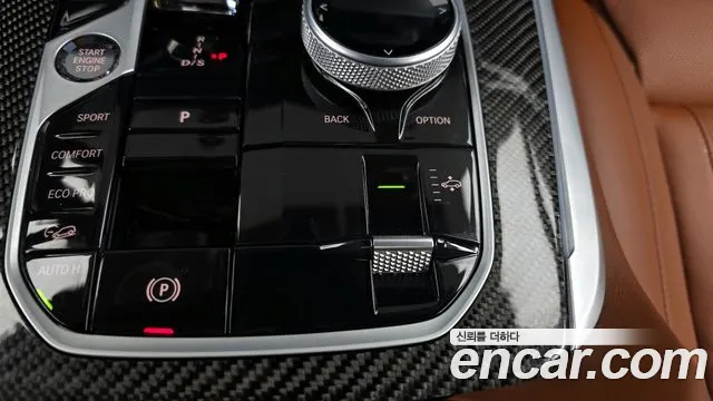 BMW X7 — Фото автомобиля 29