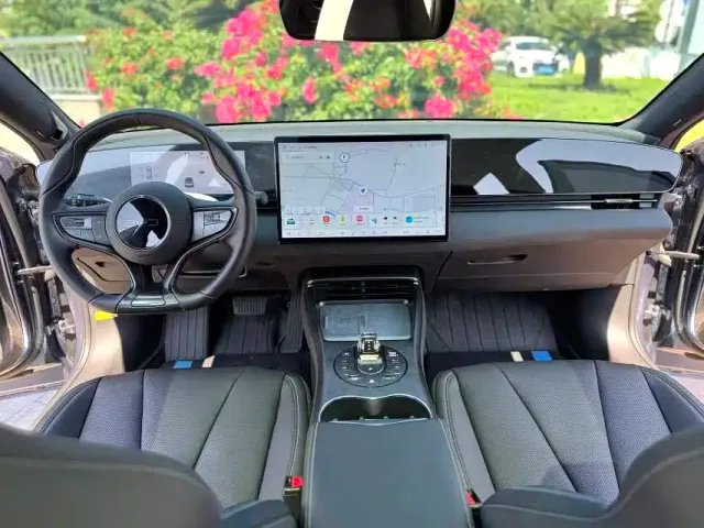 BYD Seal — Фото автомобиля 3