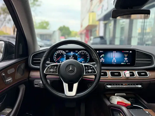 Mercedes-Benz GLE-Class — Фото автомобиля 5