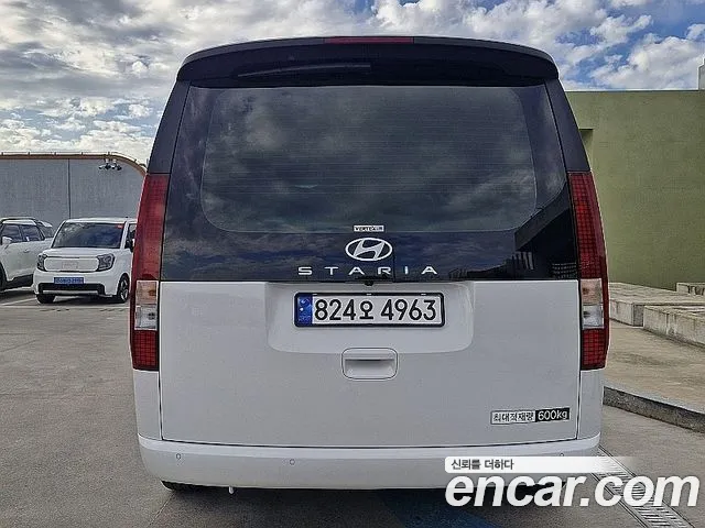 Hyundai Staria — Фото автомобиля 6