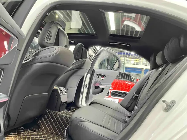 Mercedes-Benz C-Class — Фото автомобиля 7