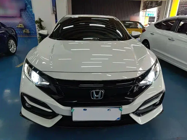 Honda Civic — Фото автомобиля 2