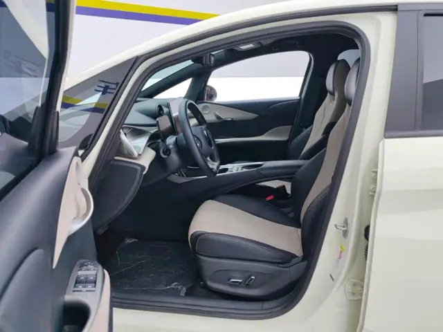 BYD Dolphin — Фото автомобиля 9