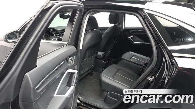 Audi Q3 F3 — Фото автомобиля 16