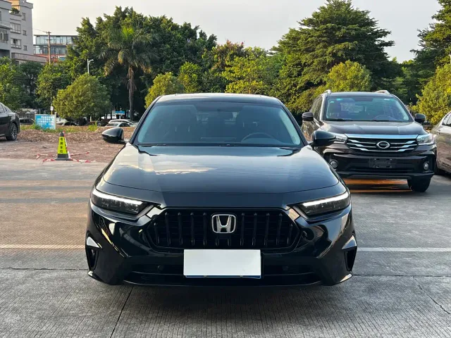 Honda Inspire — Фото автомобиля 2