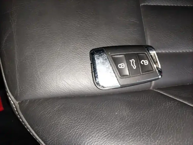 Volkswagen Passat — Фото автомобиля 8