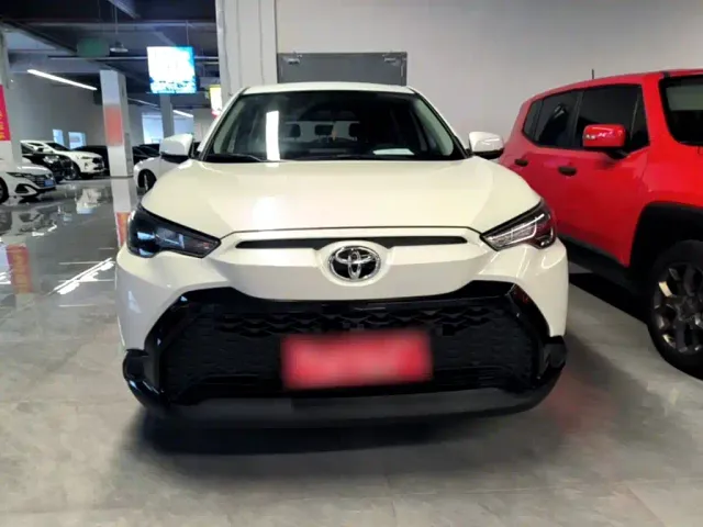 Toyota Frontlander — Фото автомобиля 2