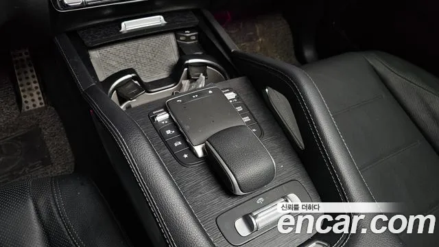 Mercedes-Benz GLE-Class — Фото автомобиля 15