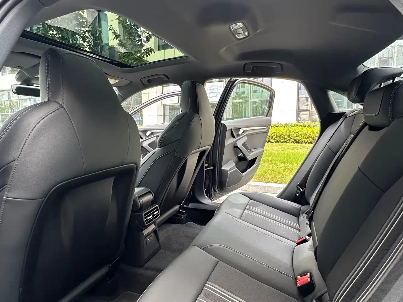 Audi Audi A3 2023 A3L Limousine 35 TFSI Fashion Sport — Фото автомобиля 11