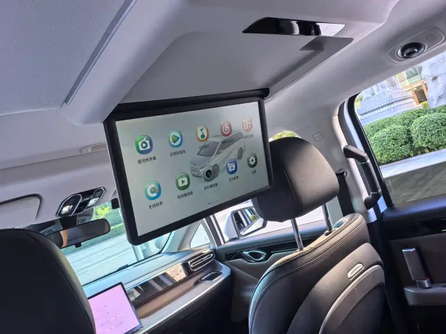 GAC Trumpchi E8 — Фото автомобиля 21