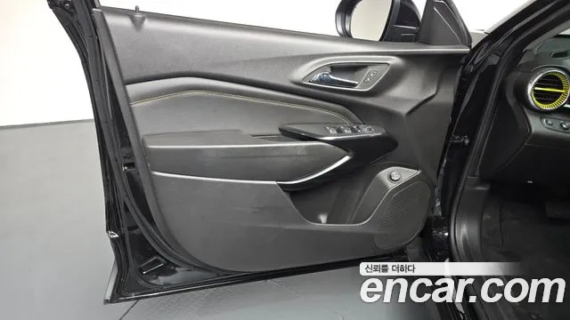 ChevroletGMDaewoo Trax Trax Кроссовер — Фото автомобиля 23