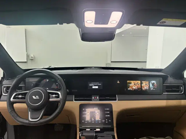Li Auto ONE — Фото автомобиля 5