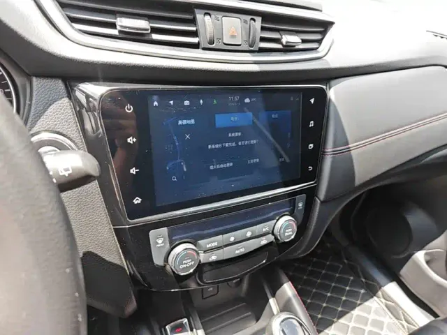 Nissan Qashqai — Фото автомобиля 12