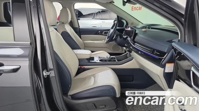 Kia Carnival 4th Gen — Фото автомобиля 16