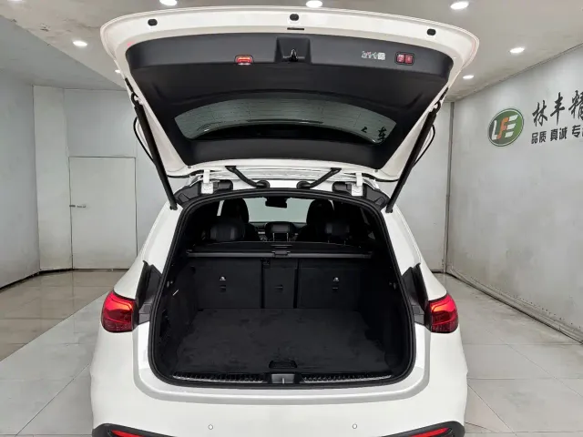 Mercedes-Benz GLC-Class — Фото автомобиля 29