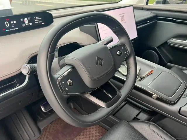 GAC Hyptec HT — Фото автомобиля 8