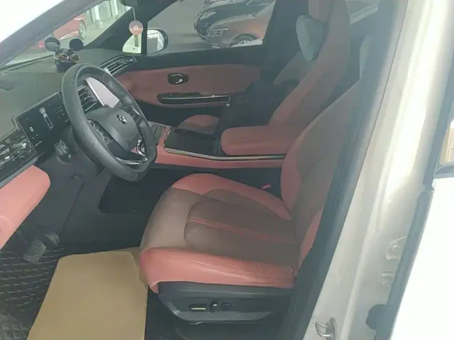 Nio EC6 — Фото автомобиля 14