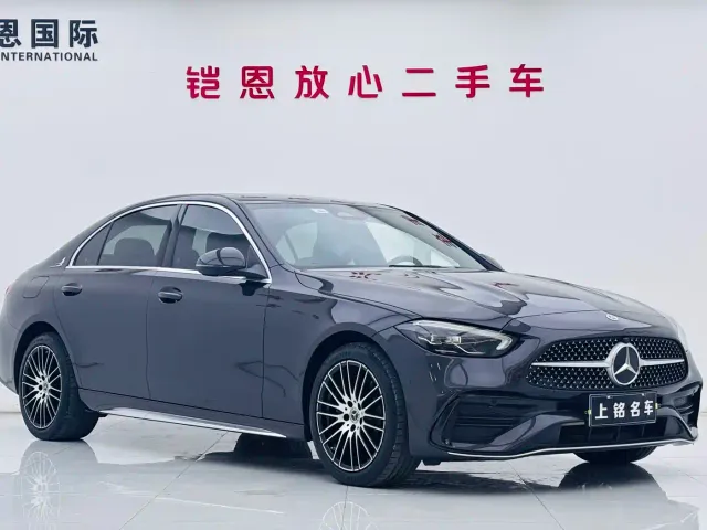 Mercedes-Benz C-Class — Фото автомобиля 3