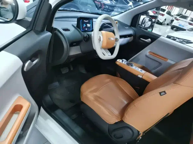 Changan Lumin — Фото автомобиля 15