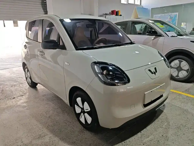 Wuling Hongguang Mini EV — Фото автомобиля 3