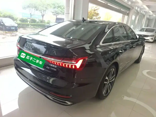 Audi A6L — Фото автомобиля 6