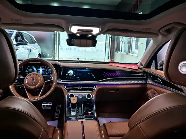 Hongqi H9 — Фото автомобиля 7