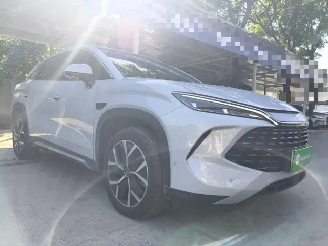 BYD Song L DM-i — Фото автомобиля 3