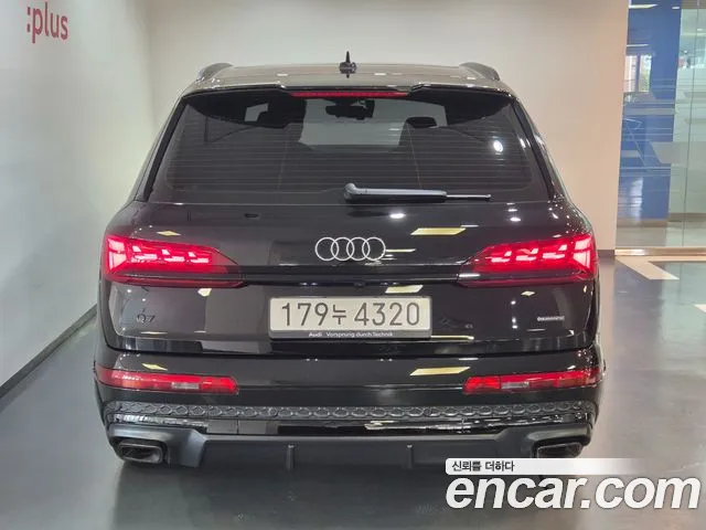 Audi Q7 55 TFSI quattro Premium — Фото автомобиля 4