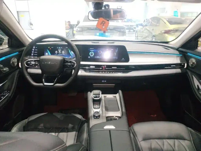 Chery Arrizo 8 — Фото автомобиля 9