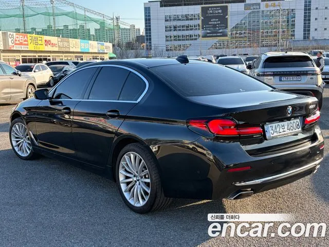 BMW 5-Series — Фото автомобиля 5