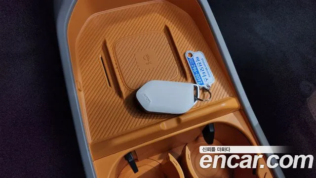 Kia EV3 Standard 2WD — Фото автомобиля 29