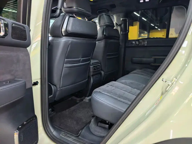 BYD FangChengBao Leopard 5 — Фото автомобиля 5