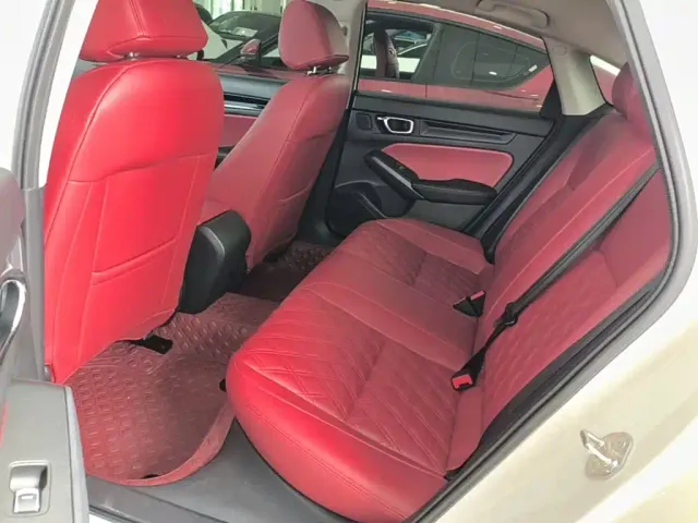 Honda Civic — Фото автомобиля 16