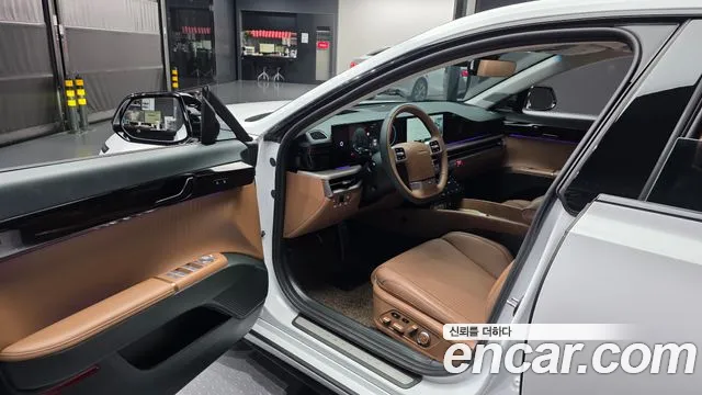 Hyundai Grandeur GN7 — Фото автомобиля 14