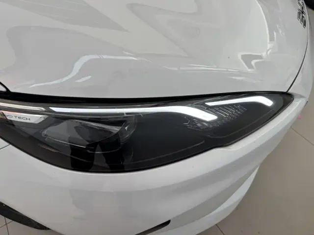 BYD Seal 05 DM-i — Фото автомобиля 3