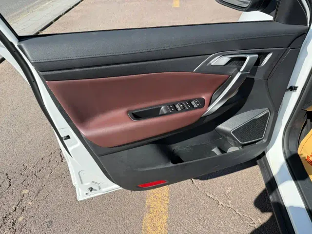 Geely Boyue — Фото автомобиля 6